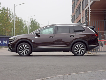 VW Talagon Luxury Jiajing Pro 4Motion 380TSI